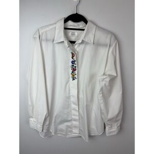 Foxcroft White Flowers Embroidered‎ White Button Up Crisp Shirt Size 12